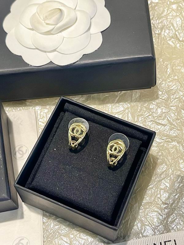 Chanel Earring 03yxs55