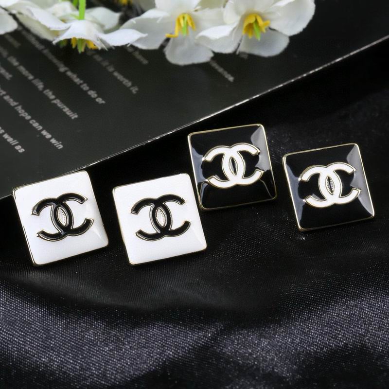 Chanel  Earring 03yxs553