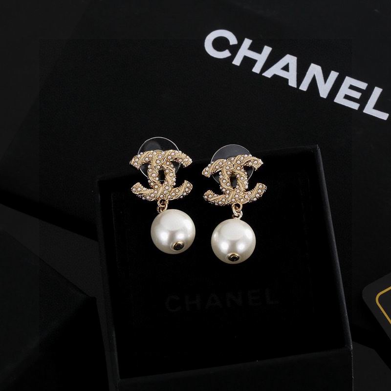 Chanel Earring 03yxs614