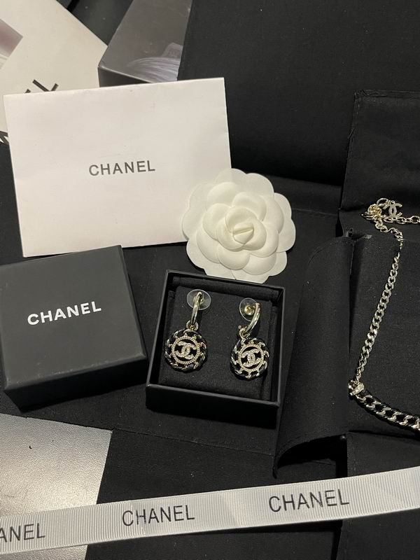 Chanel Earring 03yxs632