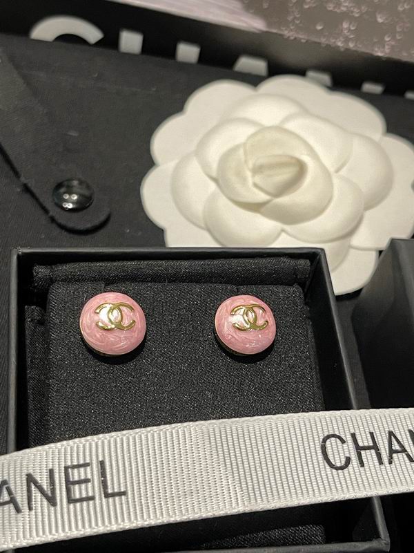 Chanel Earring 03yxs650
