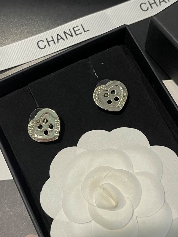Chanel Earring 03yxs653