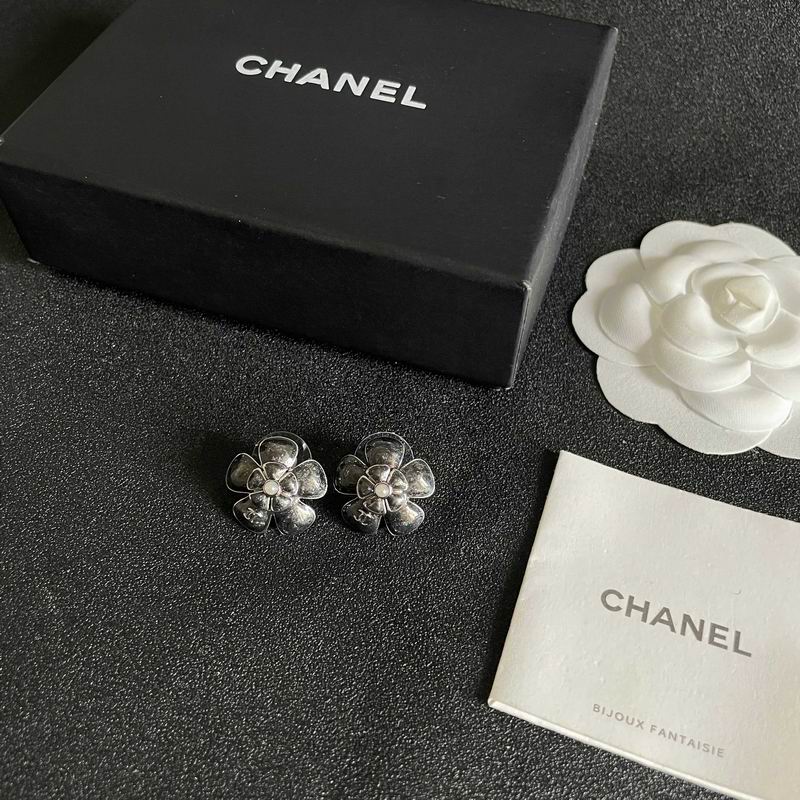 Chanel Earring 03yxs670