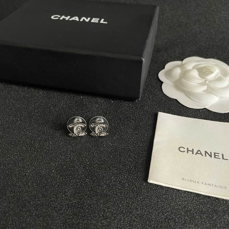 Chanel Earring 03yxs84