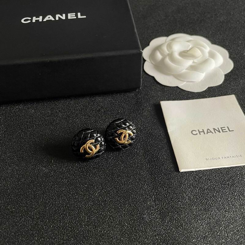 Chanel Earring 04yxs237