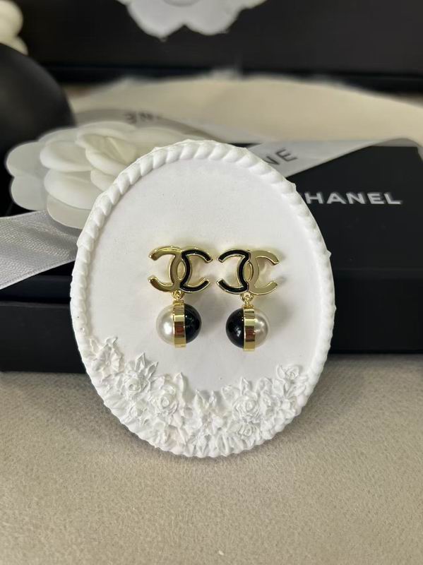 Chanel Earring 04yxs447