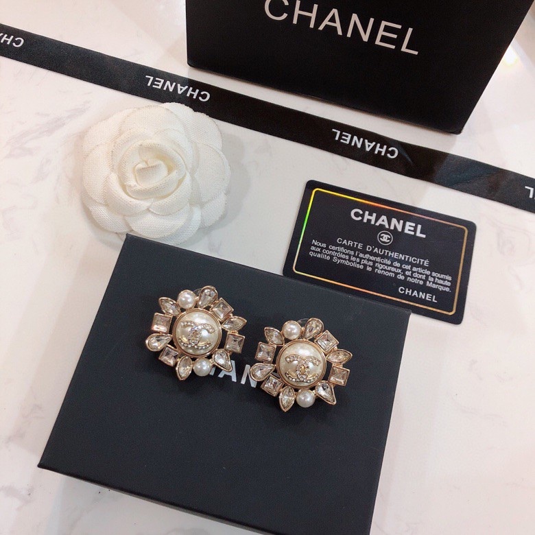 Chanel Earring 04yxs491