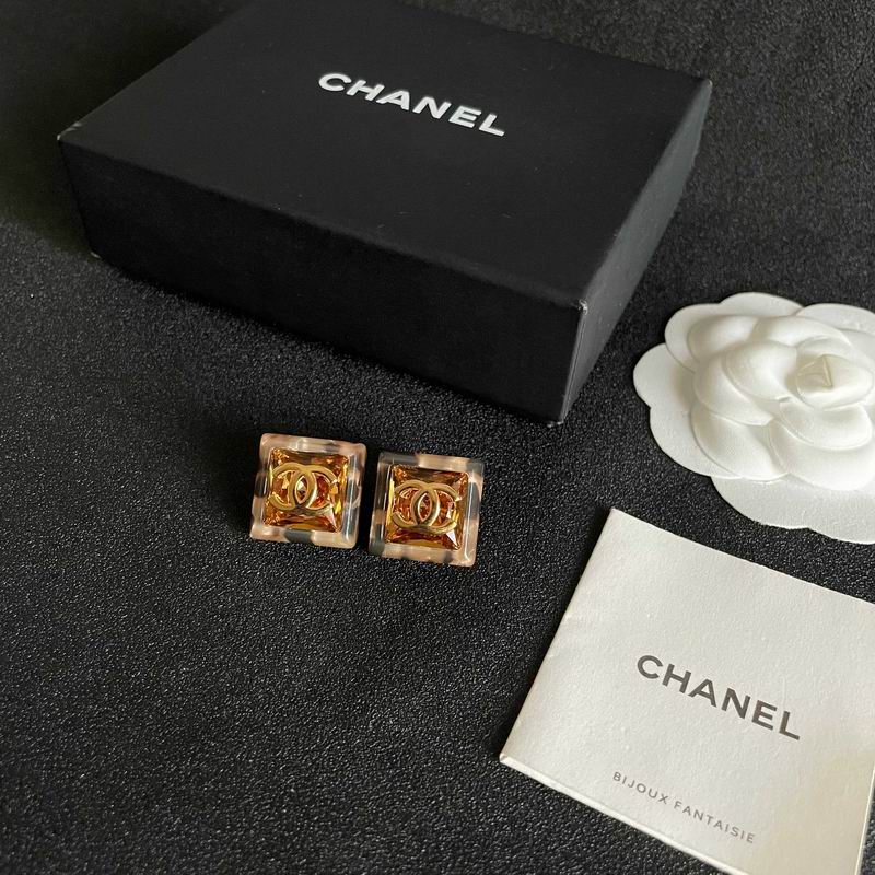 Chanel Earring 04yxs494