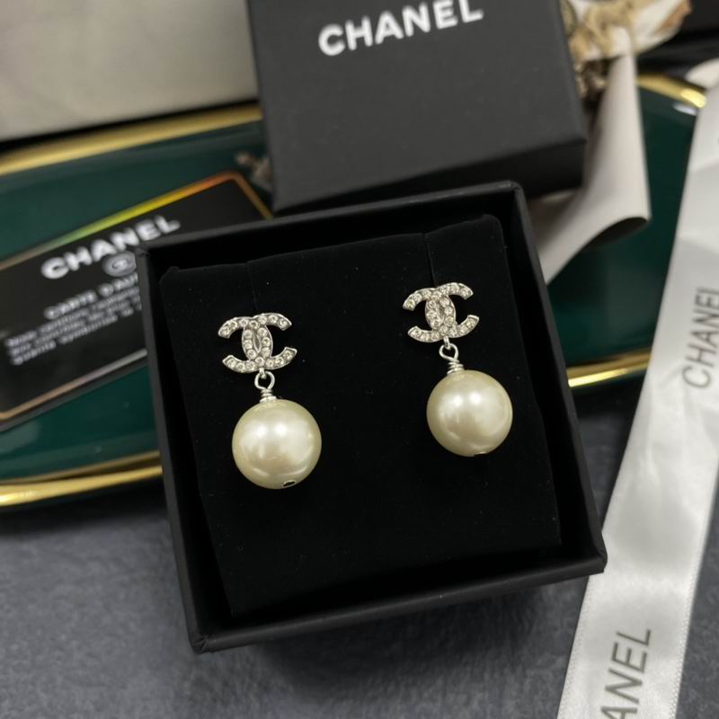 Chanel Earring 04yxs510