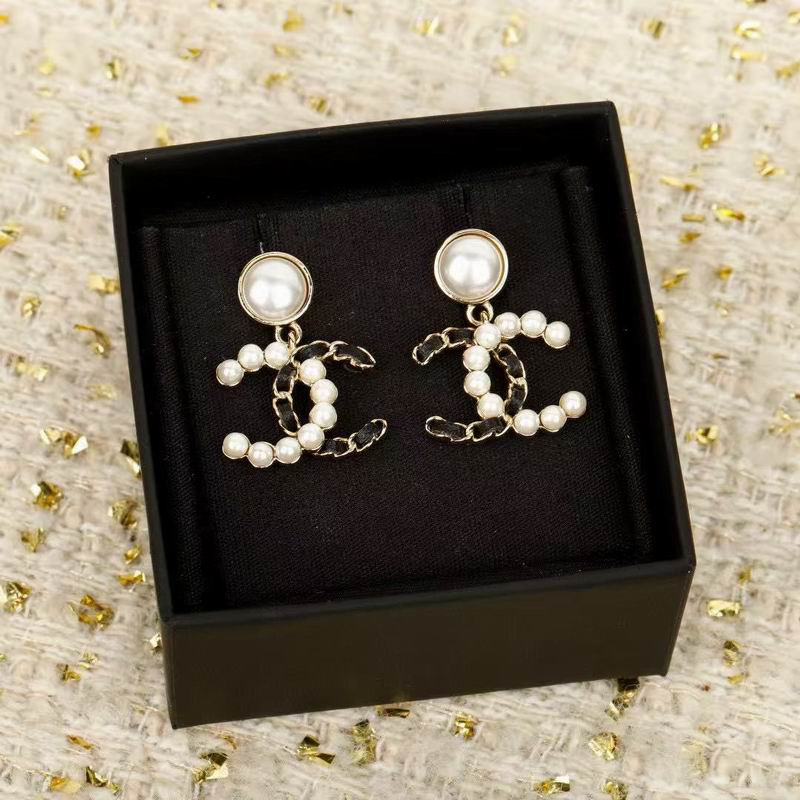 Chanel Earring 04yxs524