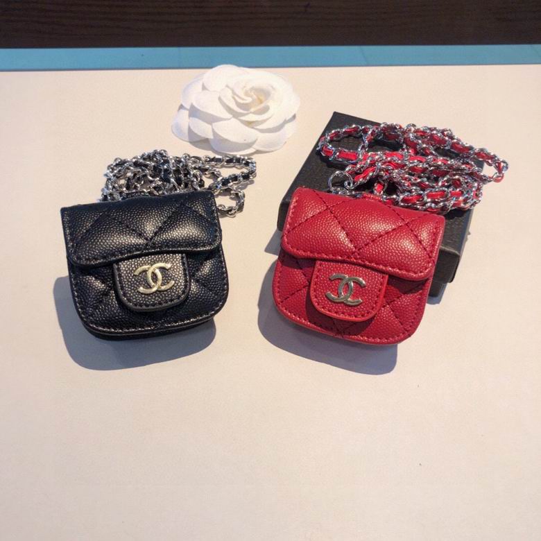 Chanel AirPods 3代 77