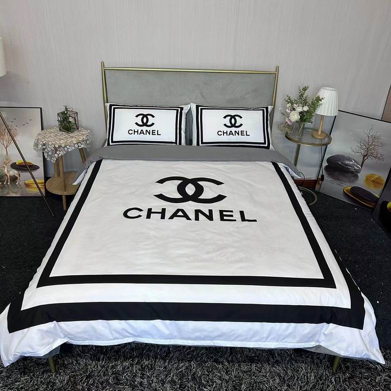 Chanel 2.0x2.3m 33