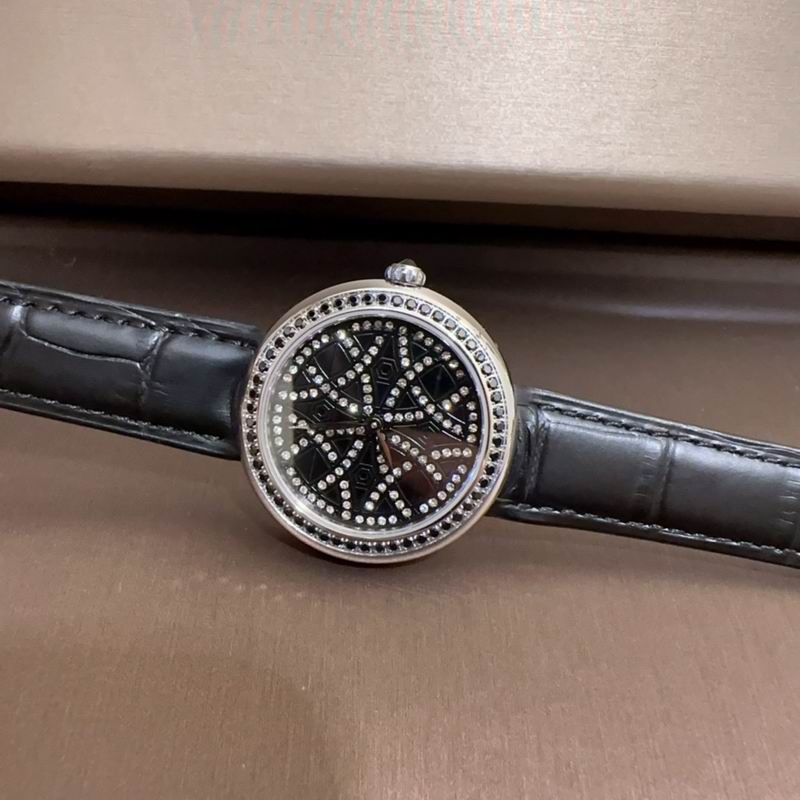 Chanel 37.5mm 082232