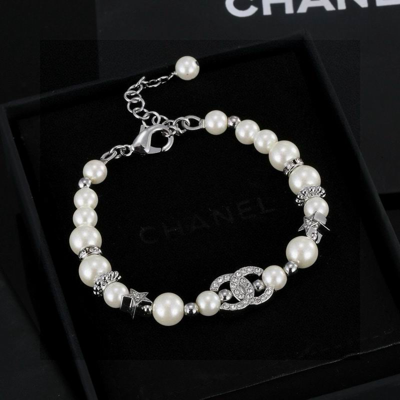 Chanel Bracelet 03yxs35