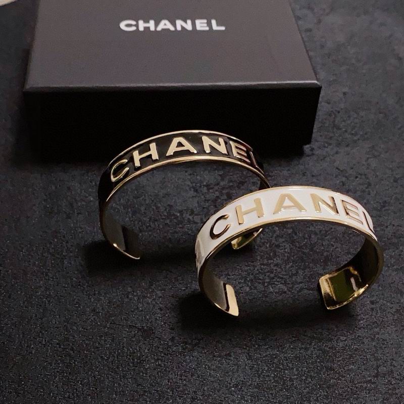 Chanel Bracelet 10yxx14