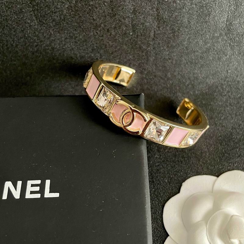 Chanel Bracelet 11yxx39