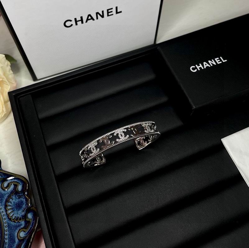 Chanel Bracelet 11yxx42