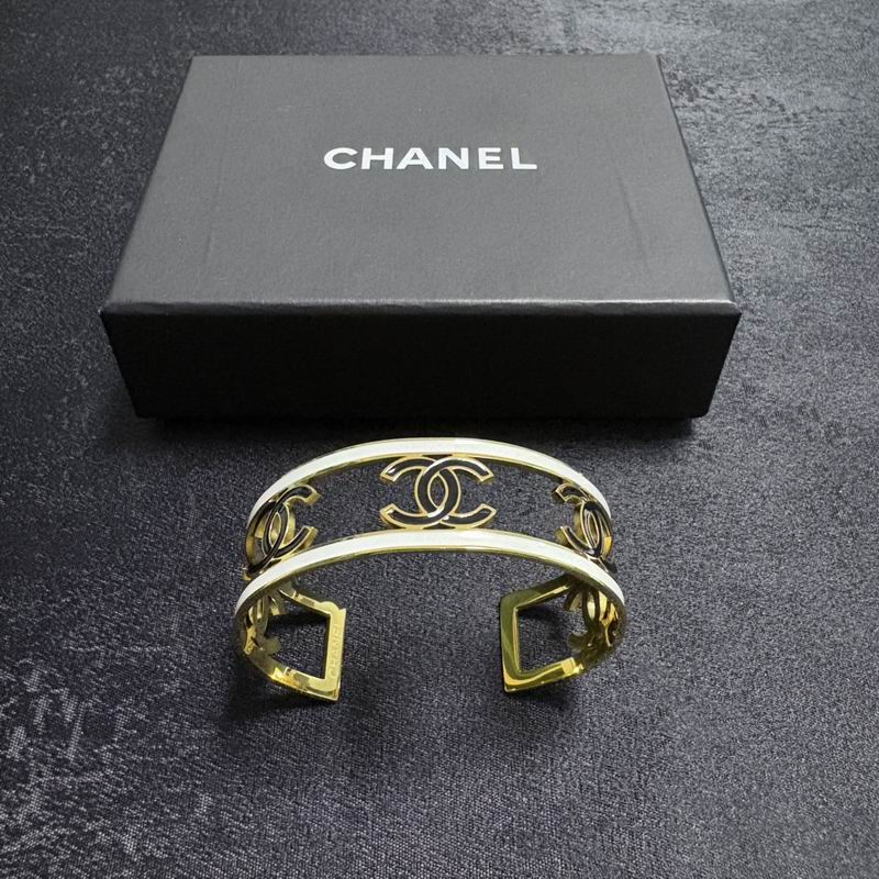 Chanel Bracelet 12yxx54