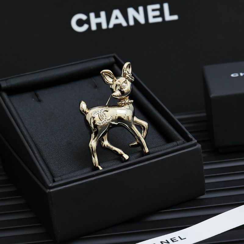 Chanel Brooch 04lyh151
