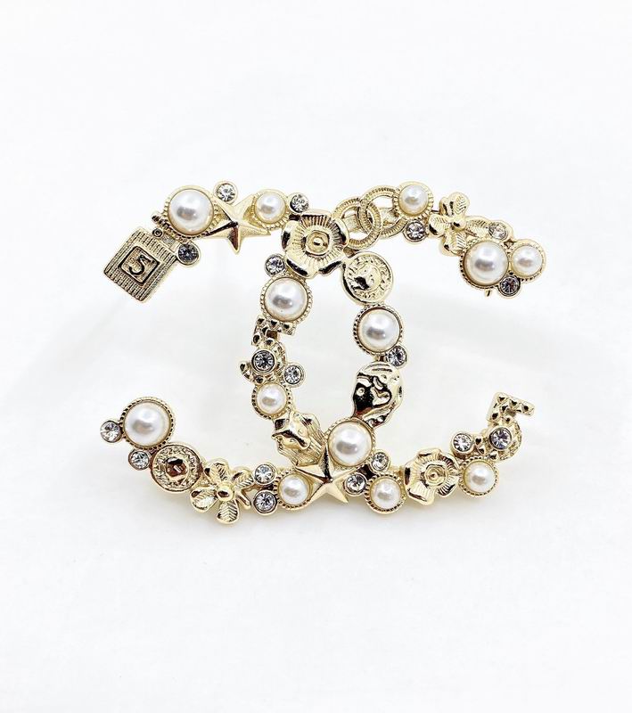 Chanel Brooch 05yxs178