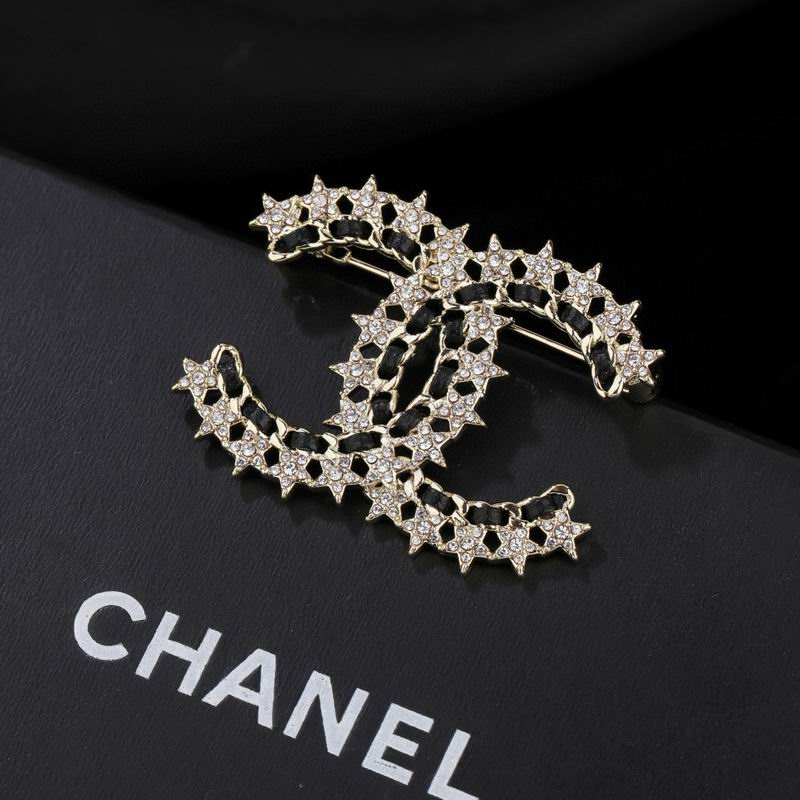 Chanel Brooch 05yxs179