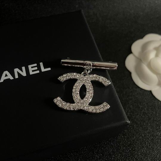 Chanel Brooch 11lyh117
