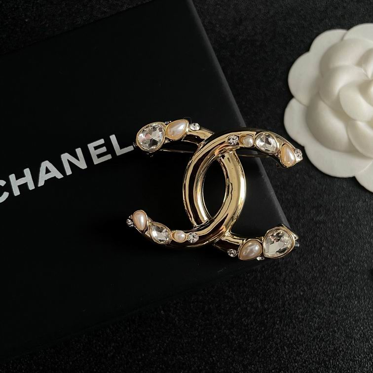 Chanel Brooch 11lyh19