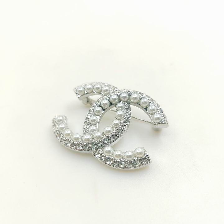 Chanel Brooch 11lyh67