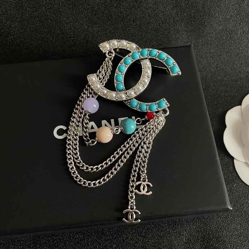 Chanel Brooch 11yxx106