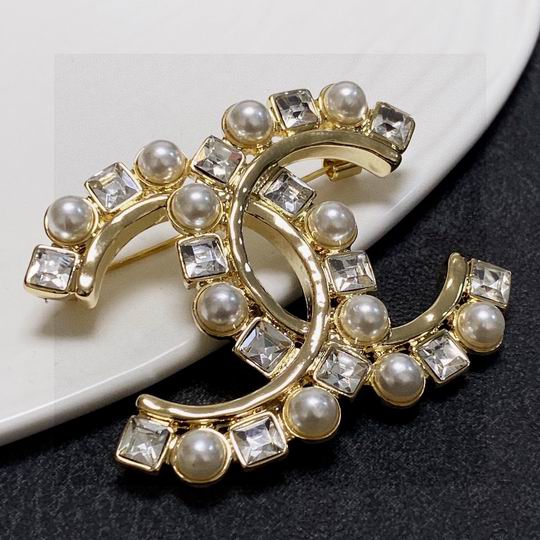 Chanel Brooch 12lyh03