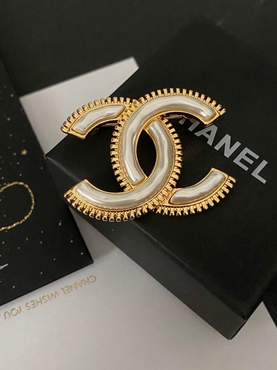 Chanel Brooch 12lyh07
