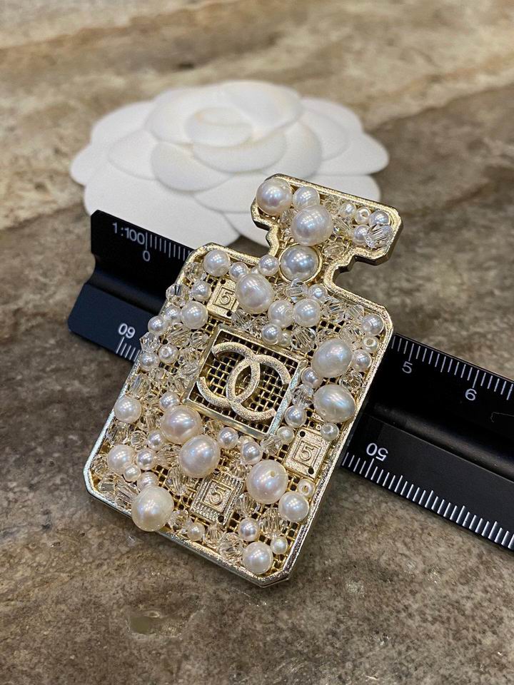 Chanel Brooch 12lyh122
