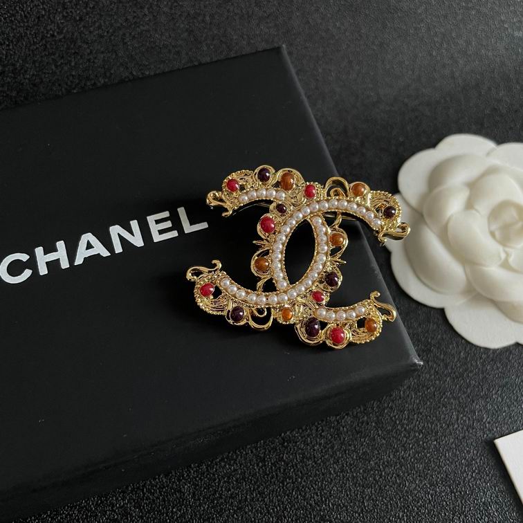 Chanel Brooch 12lyh39