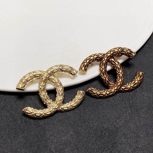 Chanel Brooch 12lyh54