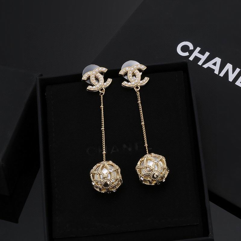 Chanel Earring 03yxs679