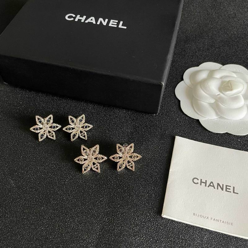 Chanel Earring 03yxs690