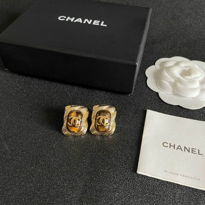 Chanel Earring 03yxs691