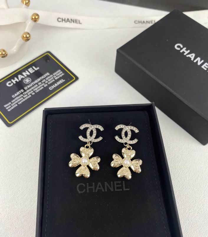 Chanel Earring 03yxs723