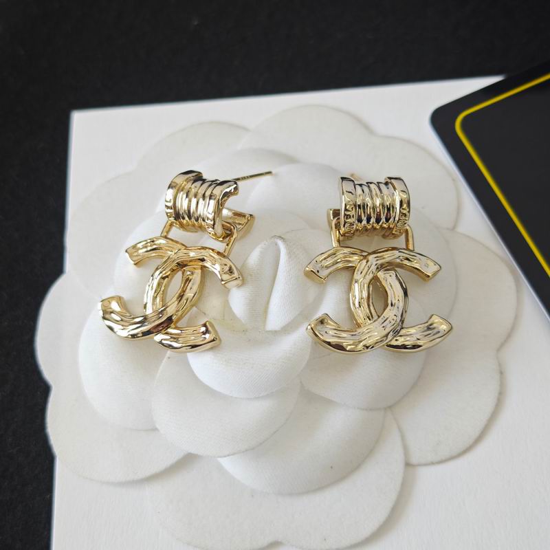 Chanel Earring 04yxs368