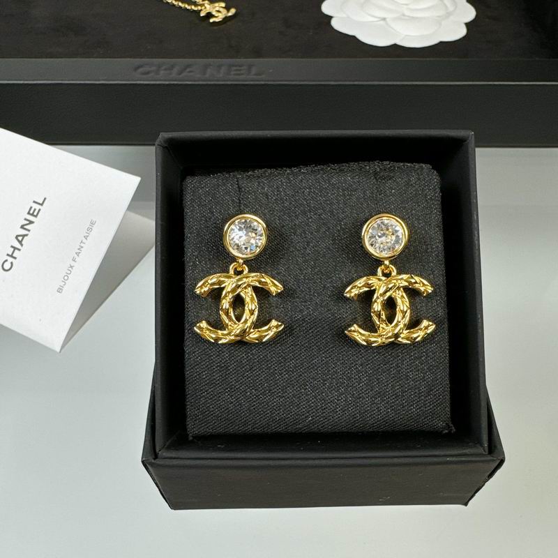 Chanel Earring 04yxs373