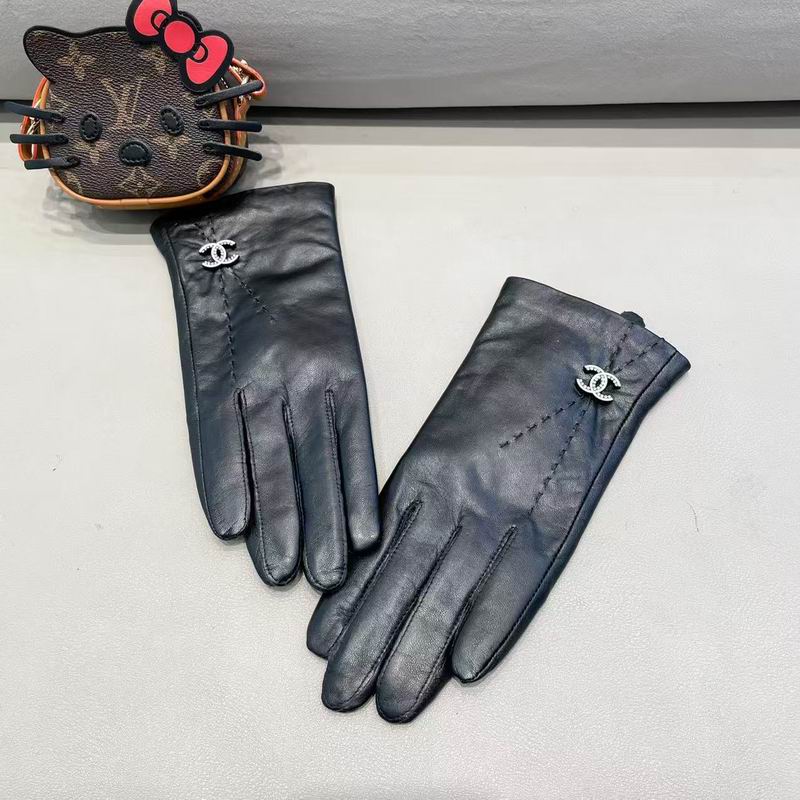 Chanel Gloves M L 122227