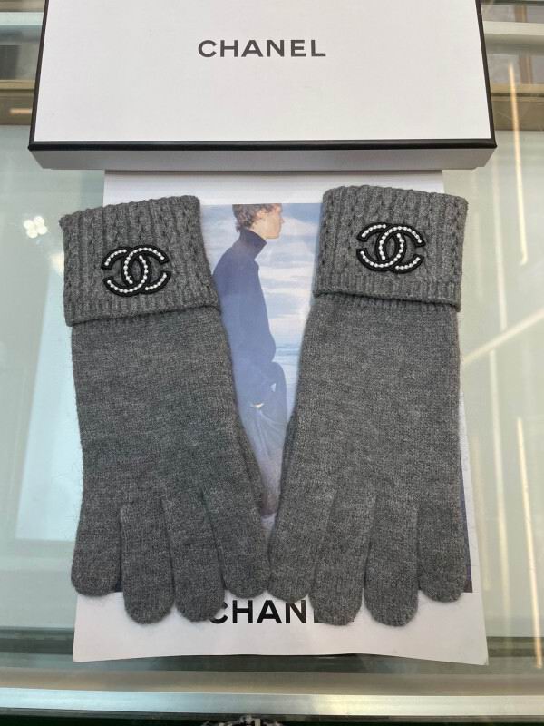 Chanel 毛线手套 hm