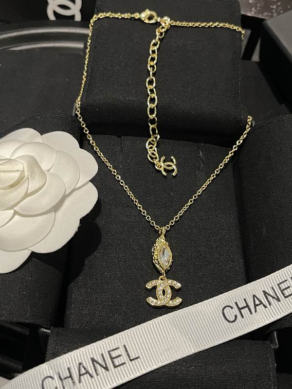 Chanel Necklace 03yxs105
