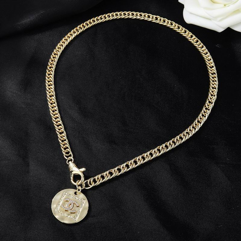 Chanel Necklace 03yxs244