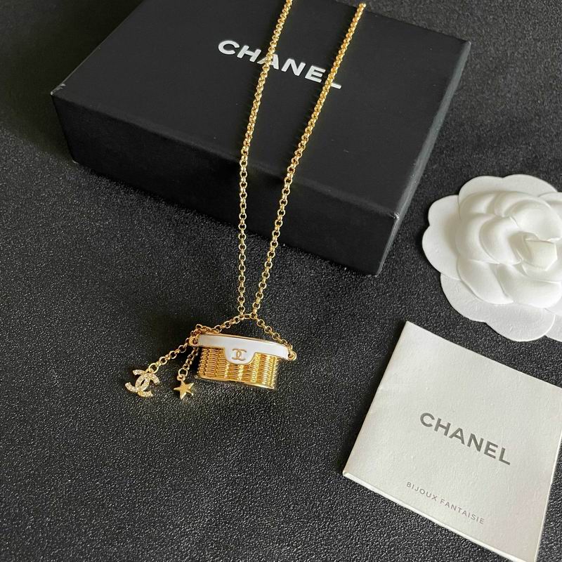 Chanel Necklace 03yxs269