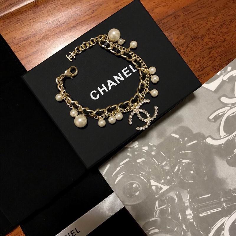 Chanel Necklace 03yxs280