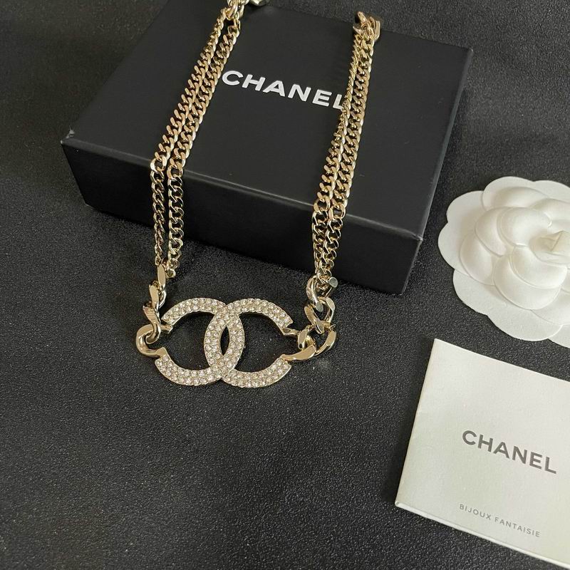 Chanel Necklace 03yxs310