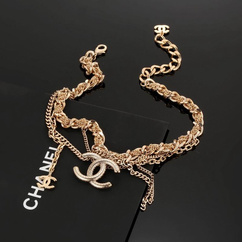 Chanel Necklace 03yxs330