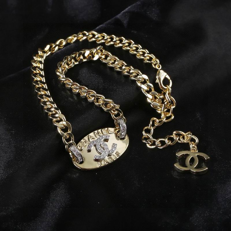Chanel Necklace 03yxs338