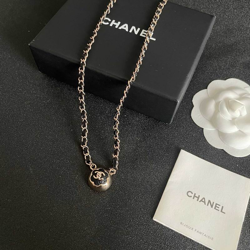 Chanel Necklace 03yxs345